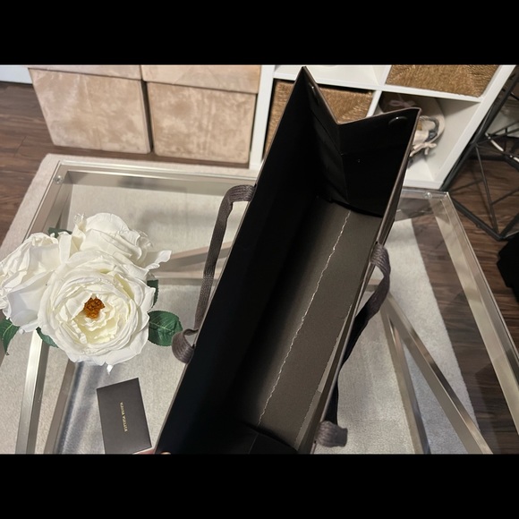 Bottega Veneta Shopping Bag - Picture 5 of 10